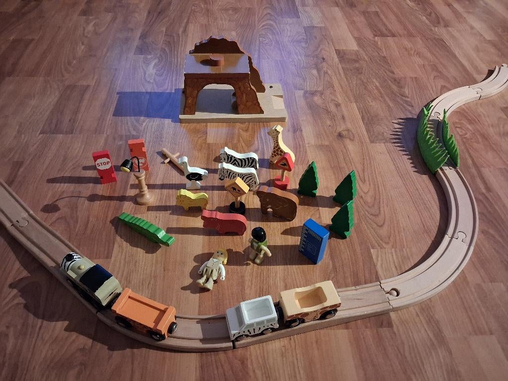 Petit train en bois, Ophalen, Gebruikt