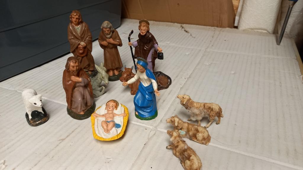 Figurines de Noël, Enlèvement ou Envoi, Utilisé