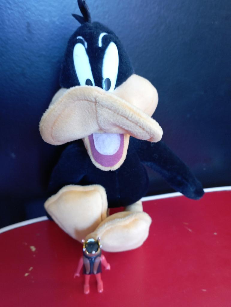 564) Daffy Duck pluche  4, Enfants & Bébés, Jouets | Peluches, Utilisé, Enlèvement ou Envoi