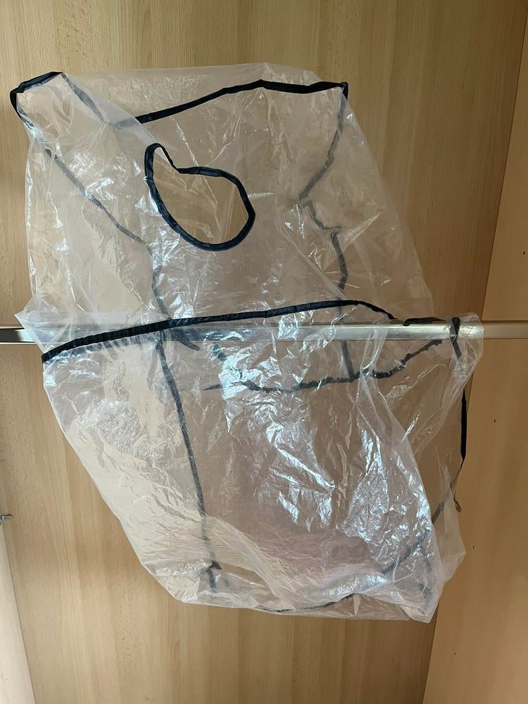 Universele regenhoes buggy, kinderwagen, Kinderen en Baby's, Buggy's, Ophalen of Verzenden, Zo goed als nieuw, Regenhoes
