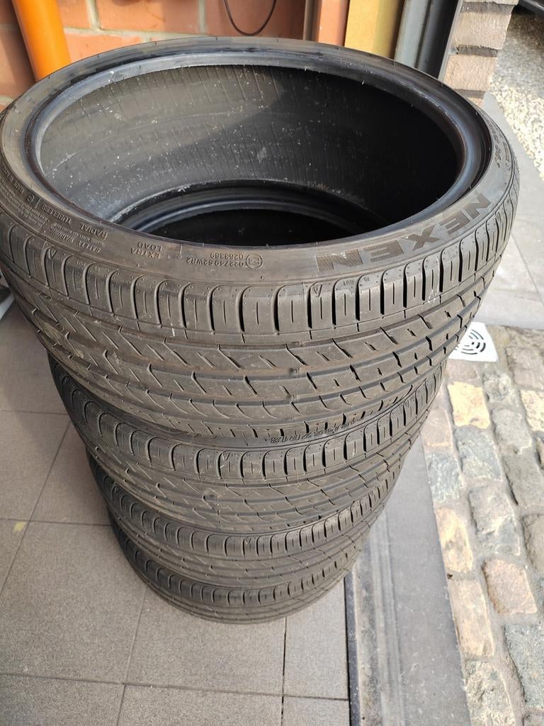 NEXEN N'FERA SU1 215/35ZR18, Enlèvement, Utilisé, Pneu(s)