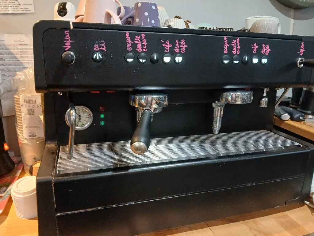 Machine à Café et broyeur, Electroménager, Enlèvement, Comme neuf