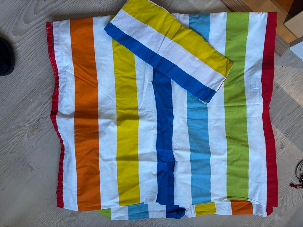 Ikea dekbedovertrek + kussensloop, Kinderen en Baby's, Gebruikt, Overige kleuren, Jongetje of Meisje, Dekbedovertrek