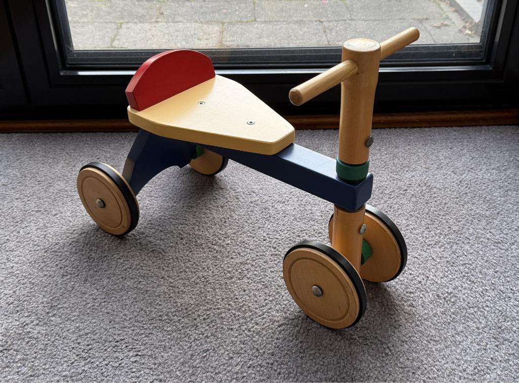 Houten loopfiets, Ophalen, Gebruikt