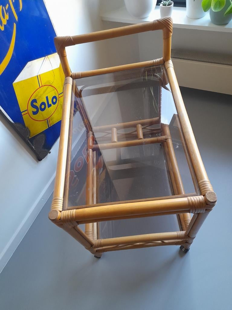 Vintage trolley - serveerwagen rotan, Ophalen