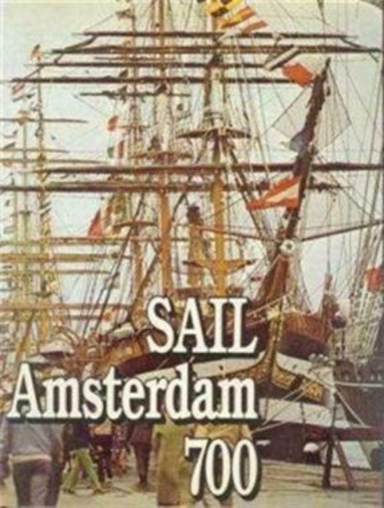 Sail Amsterdam 700, A. van Der Heyden, Livres, Histoire mondiale, Utilisé, Enlèvement ou Envoi