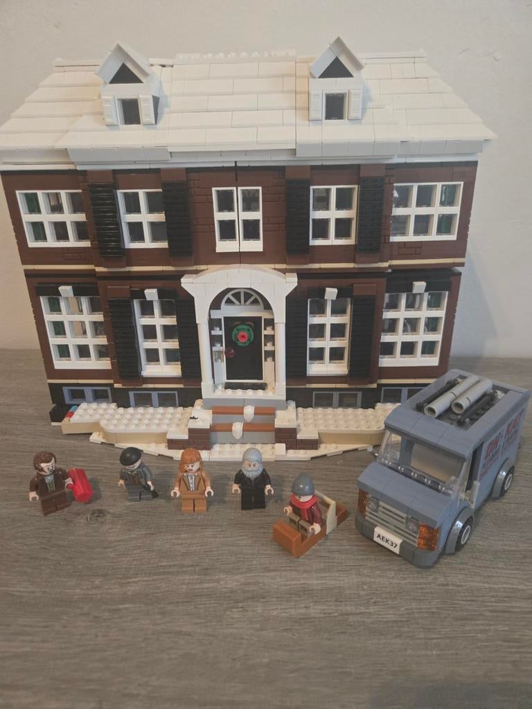 LEGO 21330 Home Alone

 

 

 

 

 

 18 , Enlèvement, Lego