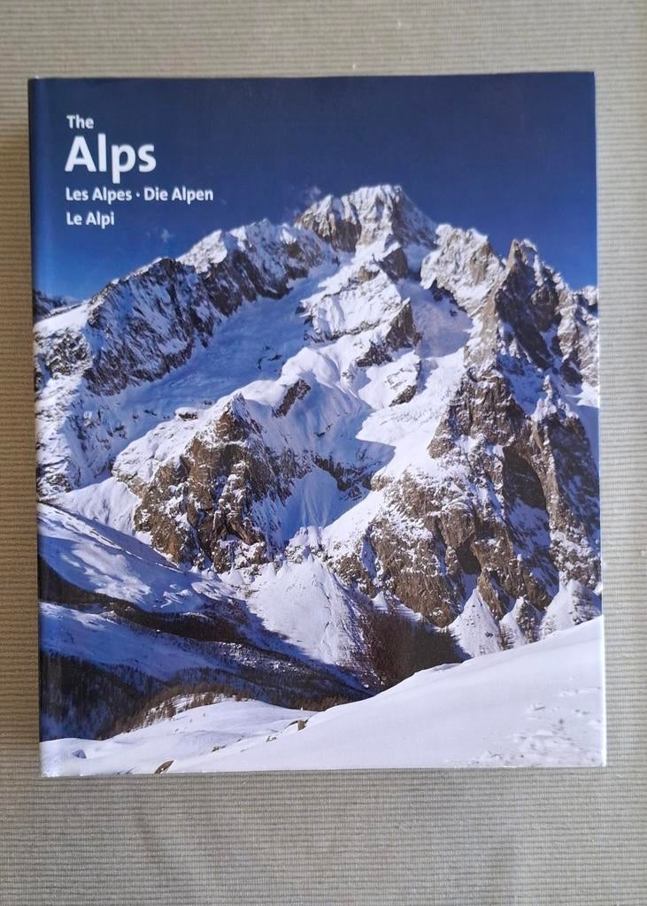 The Alps, Könemann ISBN 9783741919718, hardcover, Ophalen of Verzenden, Zo goed als nieuw
