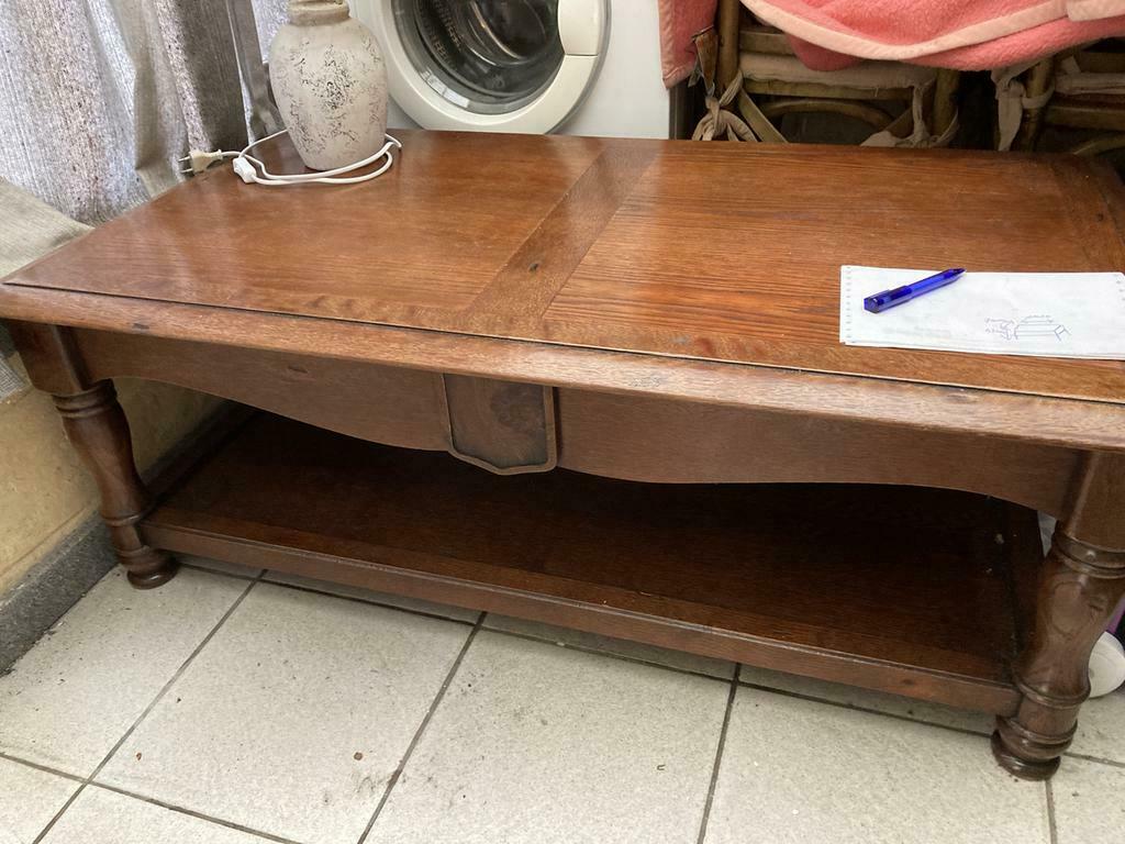 Massief eiken salontafel, Ophalen, Zo goed als nieuw