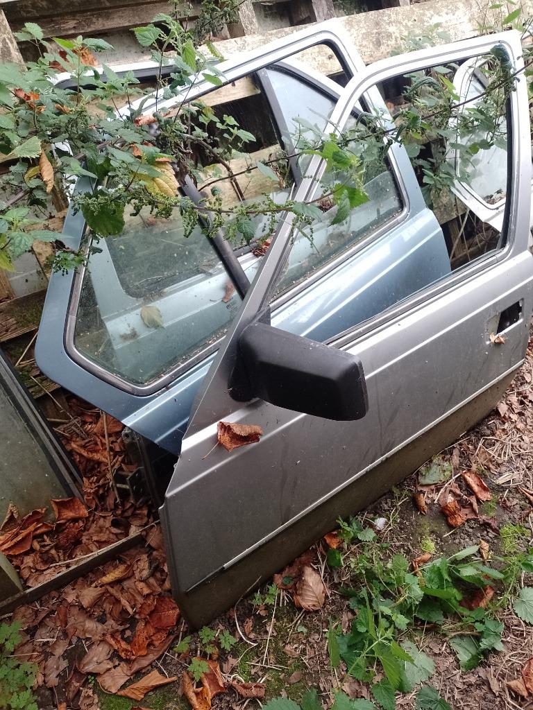 portes et capot volvo 340, Autos : Pièces & Accessoires, Enlèvement, Utilisé, Volvo, Capot moteur
