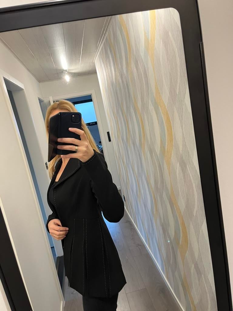 Zwarte blazer Nikkie - Selected by Kate Moss - Maat 36 NIEUW, Kleding | Dames, Zwart, Nieuw, Ophalen of Verzenden, Nikkie