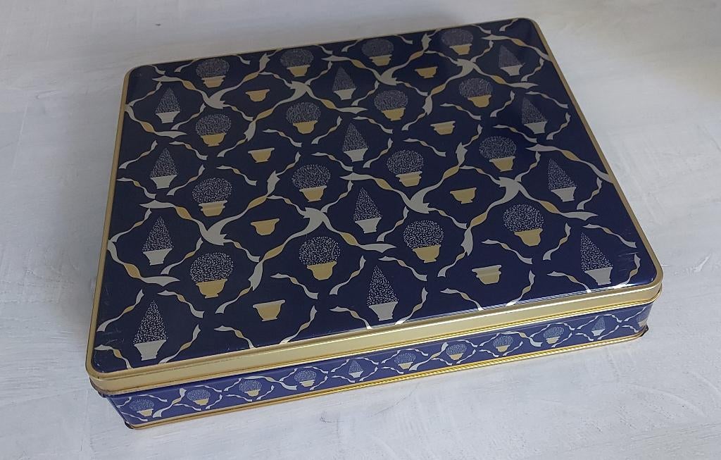 Boîte métallique bleu et dorée, Collections, Boîte en métal, Enlèvement, Utilisé