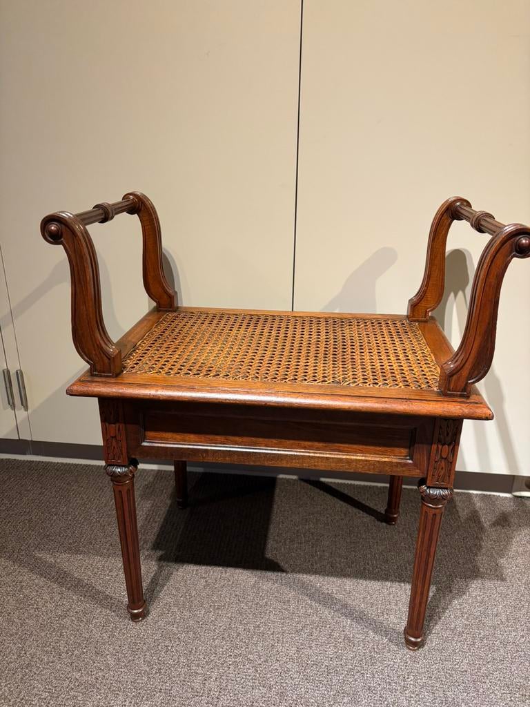 Banc ancien, Enlèvement