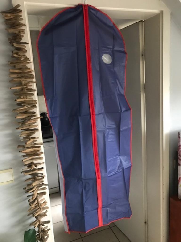 5 lange kledinghoezen 61 x 137 cm, NIEUW!, Kleding | Dames, Kledinghangers, Nieuw, Kunststof, Kinderen en Volwassenen, Ophalen of Verzenden