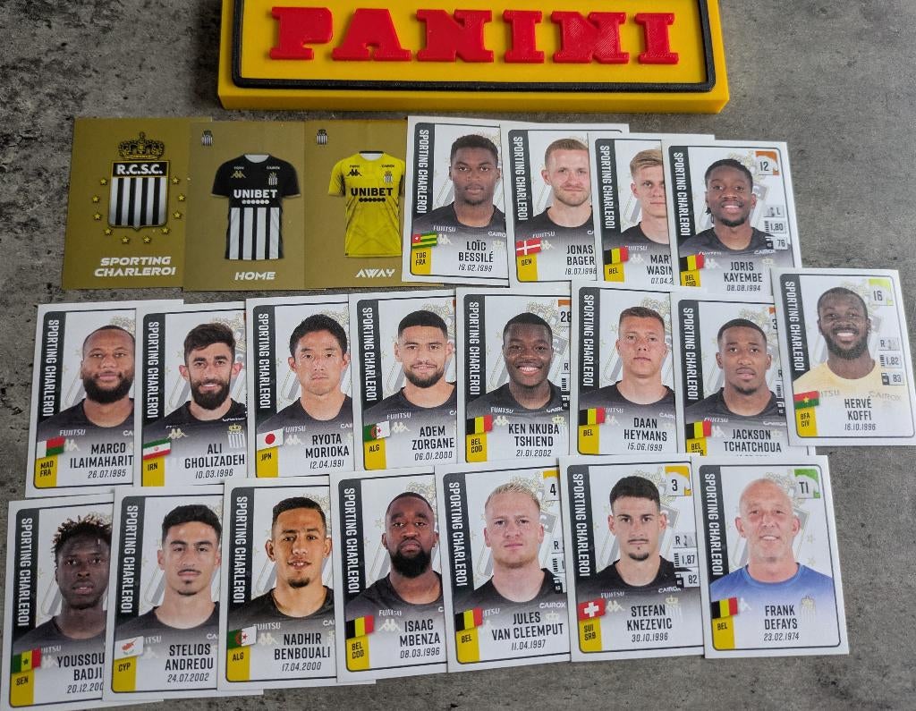 22 AUTOCOLLANTS PANINI FOOTBALL 2022/23 SP.CHARLEROI FOOT, Enlèvement ou Envoi, Neuf