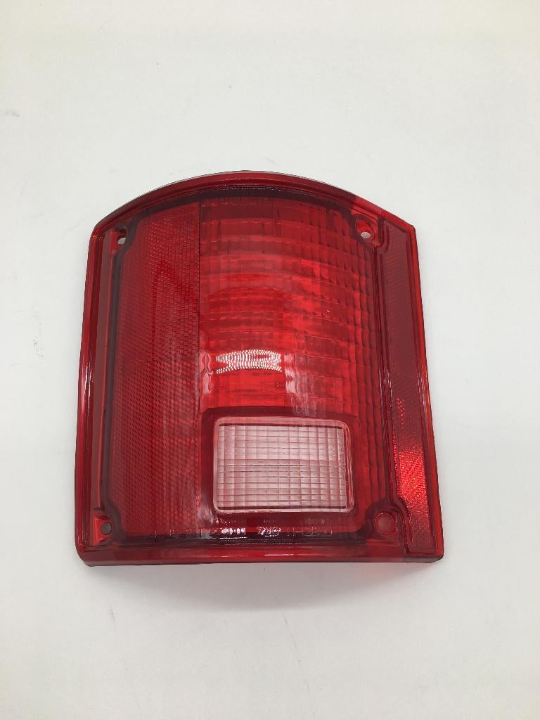 Te koop achterlicht kap links chevrolet k5 blazer c10 k10, Auto-onderdelen, Klein materiaal, Amerikaanse onderdelen, Oldtimer onderdelen