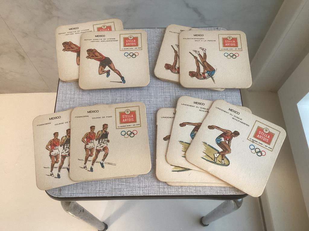 Bierviltjes Olympische spelen 1968, stella artois., Verzamelen, Ophalen of Verzenden, Zo goed als nieuw