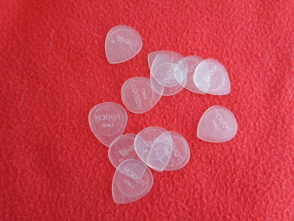 Médiator Onglet M T 1.0 MM. 12 pièces., Musique & Instruments, Instruments | Accessoires, Comme neuf, Autres instruments, Enlèvement ou Envoi