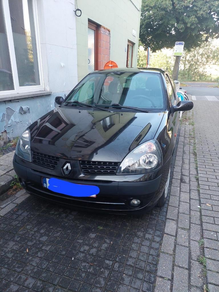 Clio te koop benzine., Auto's, Stof, Zwart, Particulier, Stadsauto