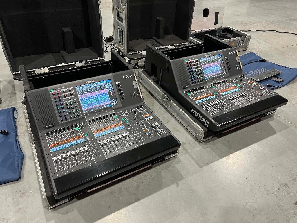Yamaha CL1 incl. case (2x), Ophalen of Verzenden, Gebruikt, 20 kanalen of meer, Microfooningang