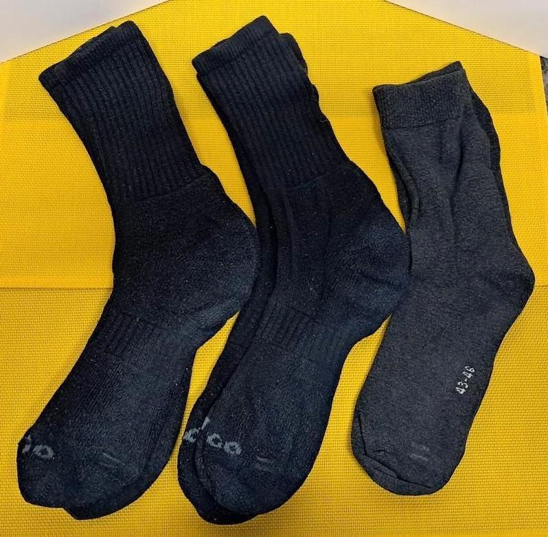 🎁 3 Paires de chaussettes noir taille 43/46, Vêtements | Hommes, Chaussettes & Bas, ARTENGO, Taille 43 à 46, Porté, Noir