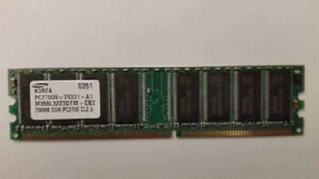 256MB PC2700 DDR-333MHz CL2.5 184-Pin M368L3223DTM-CB3 Samsu, Computers en Software, RAM geheugen, Ophalen of Verzenden, Gebruikt