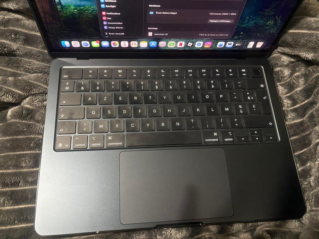 Macbook M4 2025 13 pouces, Informatique & Logiciels, Ordinateurs portables Windows, Neuf, 13 pouces, SSD, Enlèvement