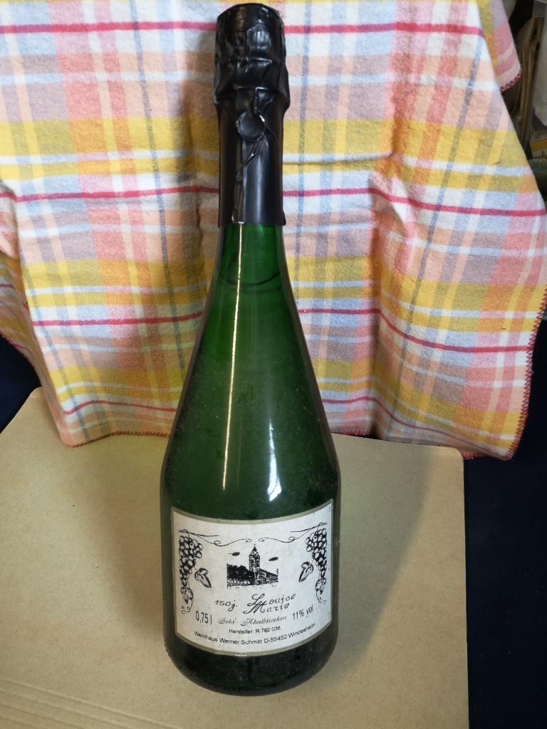 louise-marie, bouteille de vin mousseux 150 ans du village, Enlèvement ou Envoi, Neuf