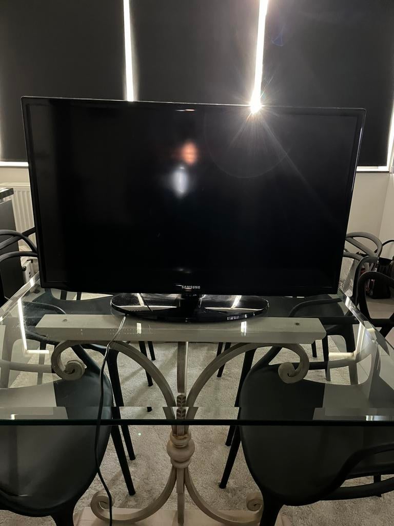 Tv te koop, Ophalen, Zo goed als nieuw, 80 tot 100 cm, Samsung