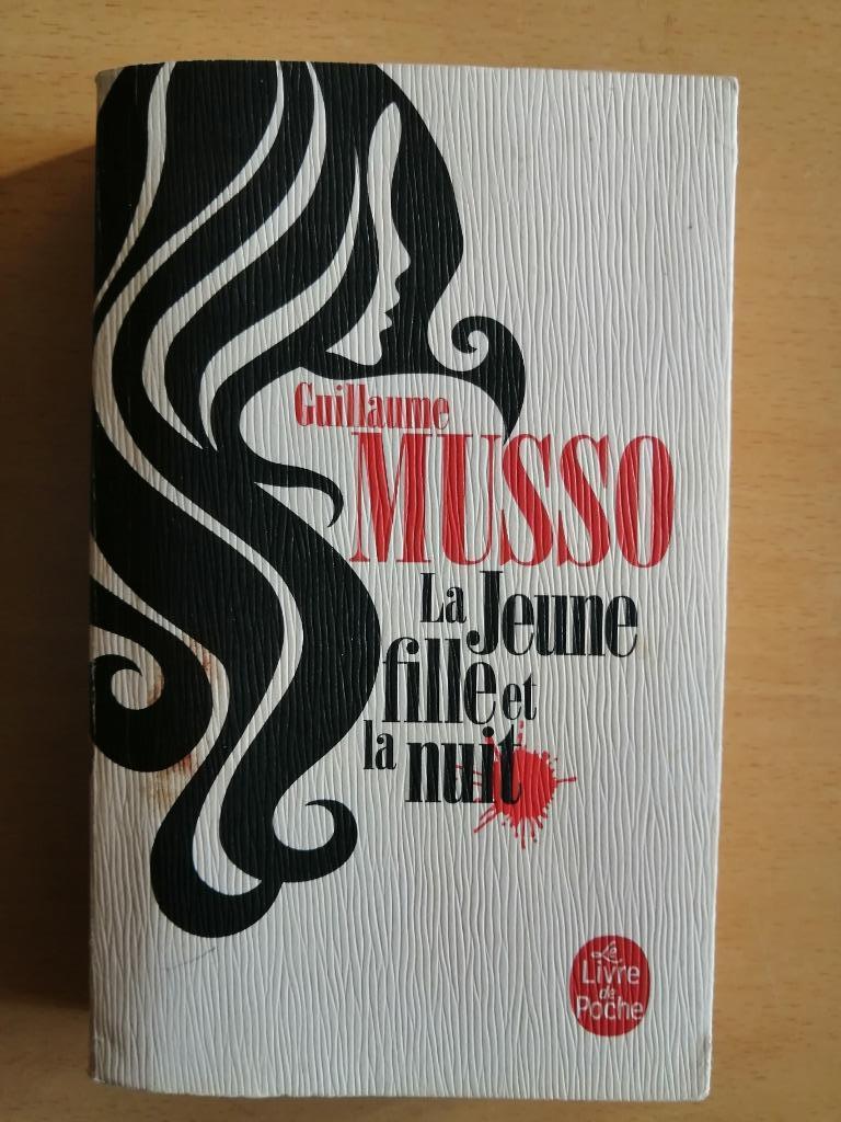 La Jeune fille et la nuit de Guillaume Musso, Ophalen of Verzenden