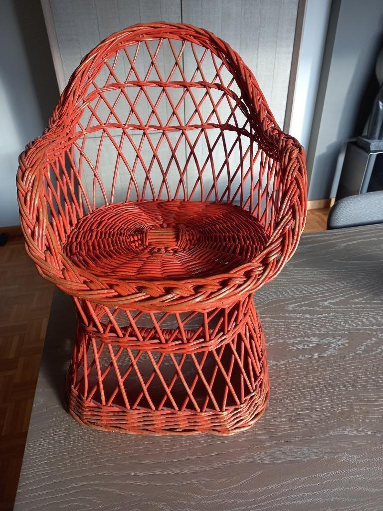 Rieten kinderstoeltje, Ophalen, Gebruikt, Riet of Rotan, Eén
