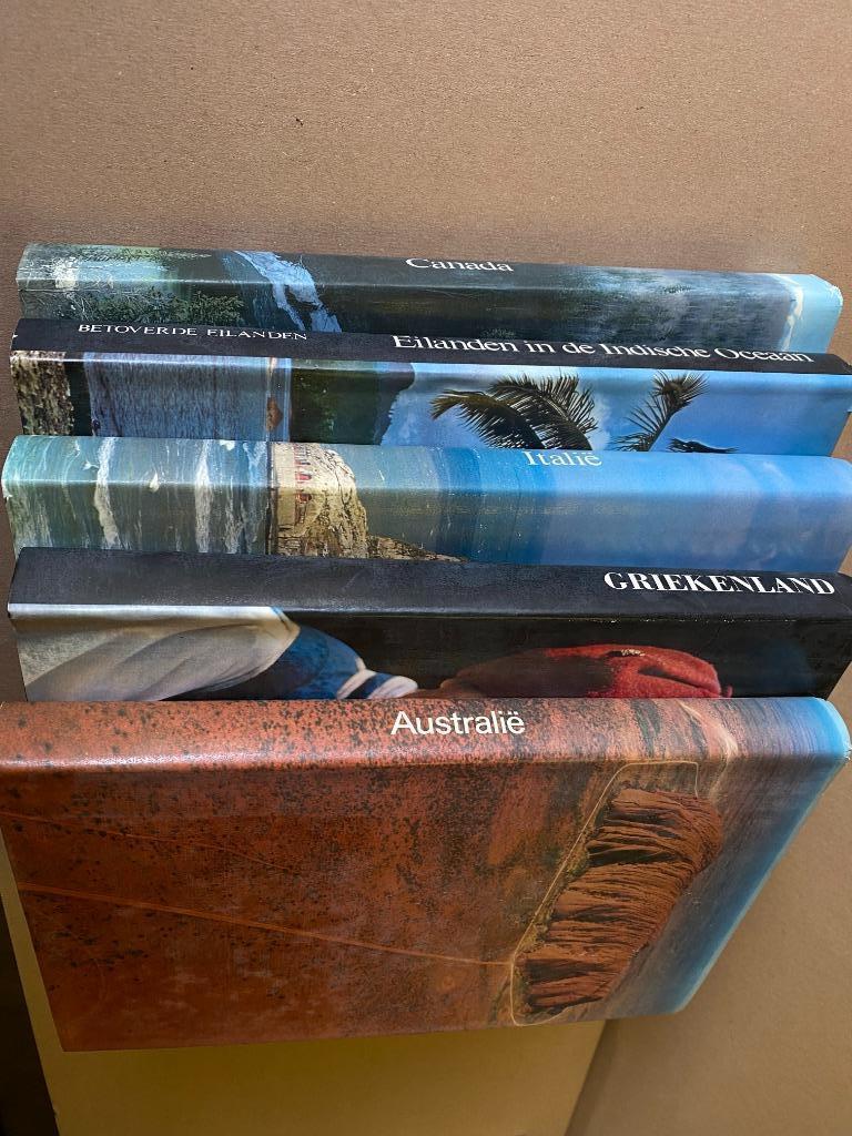 Artis Historia "Australië", "Griekenland", "Italië", "Canada, Boeken, Prentenboeken en Plaatjesalbums, Ophalen of Verzenden, Gelezen