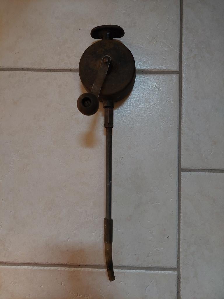Ancien rodeur de soupape, Enlèvement ou Envoi