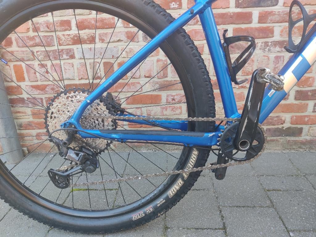 Trek X-Caliber 9 (2022) – Shimano XT – Dropper – XL, Fietsen en Brommers, Gebruikt, Vering, 10 tot 15 versnellingen, Overige maten