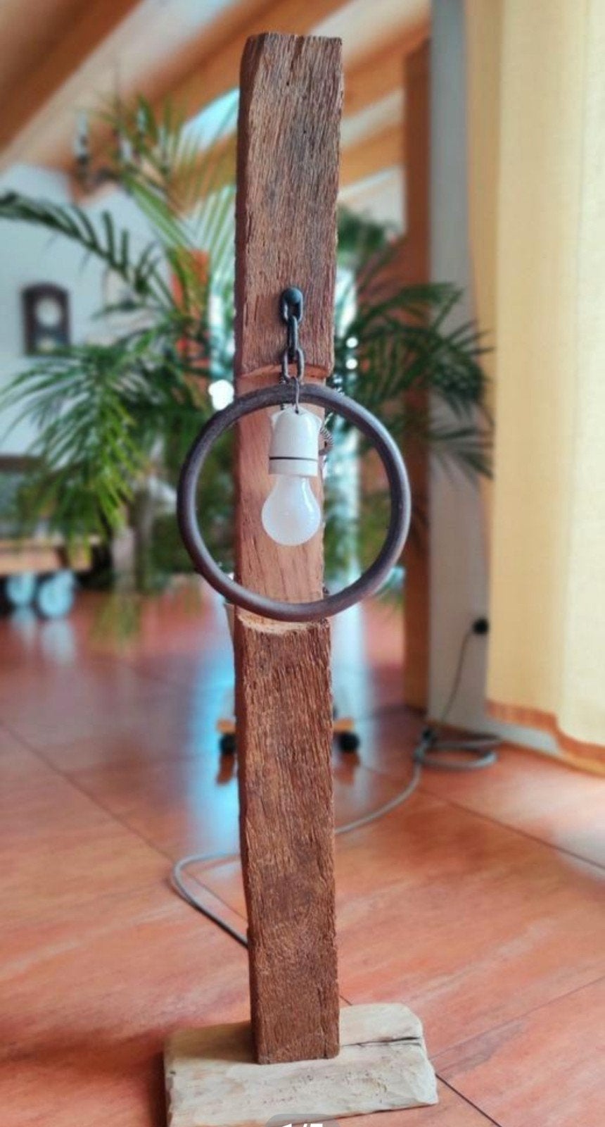 Lampadaire design ancien en chêne avec variateur, Maison & Meubles, Design, 100 à 150 cm, Bois, Envoi