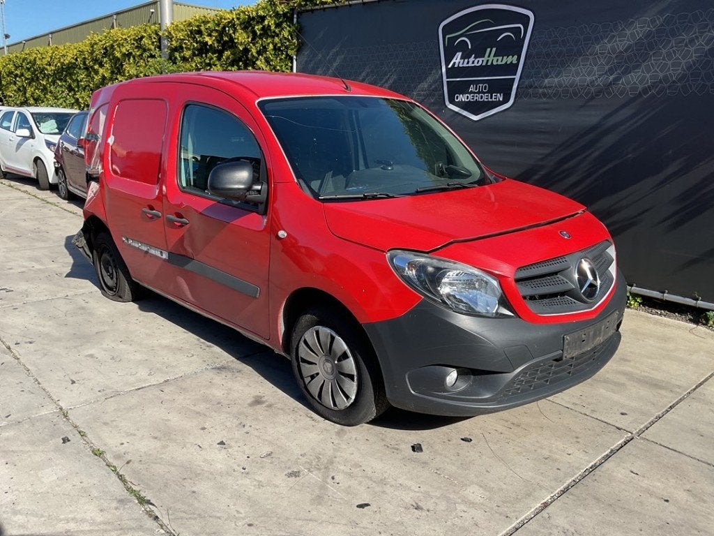 AILE AVANT DROITE Citan (415.6) (|A4158800900|), Mercedes-Benz, Garde-boue, Utilisé, Avant