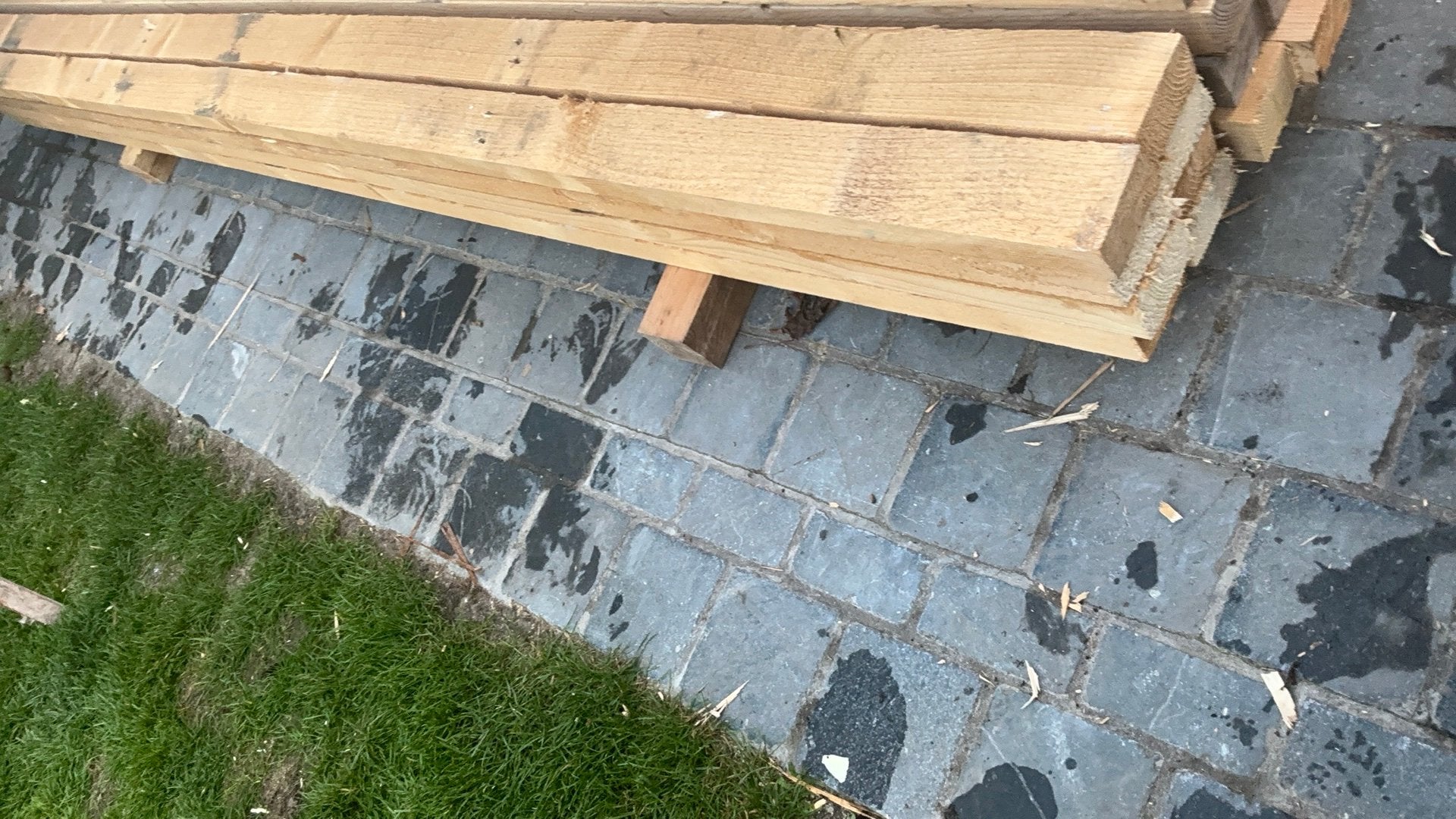 Kepers 3 m lengte 8 cm op 5 cm 8 stuks 30 €, Ophalen, Zo goed als nieuw