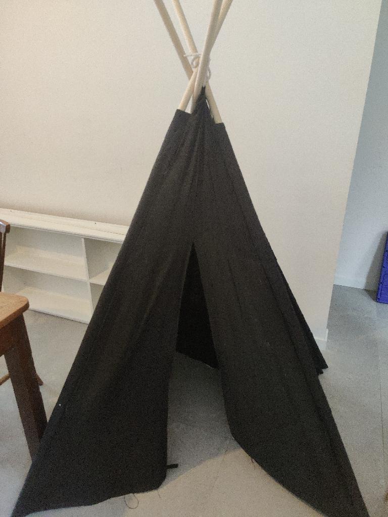 Tipi pour enfant, Ophalen, Gebruikt