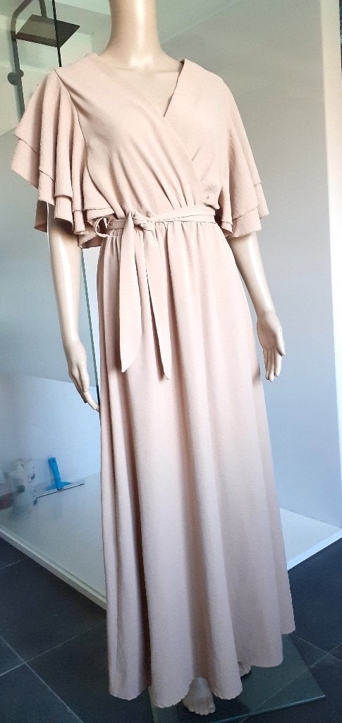 maxi jurk beige met overslag en ruche mouwen S-M, Beige, Nieuw, Ophalen of Verzenden, Maat 36 (S)
