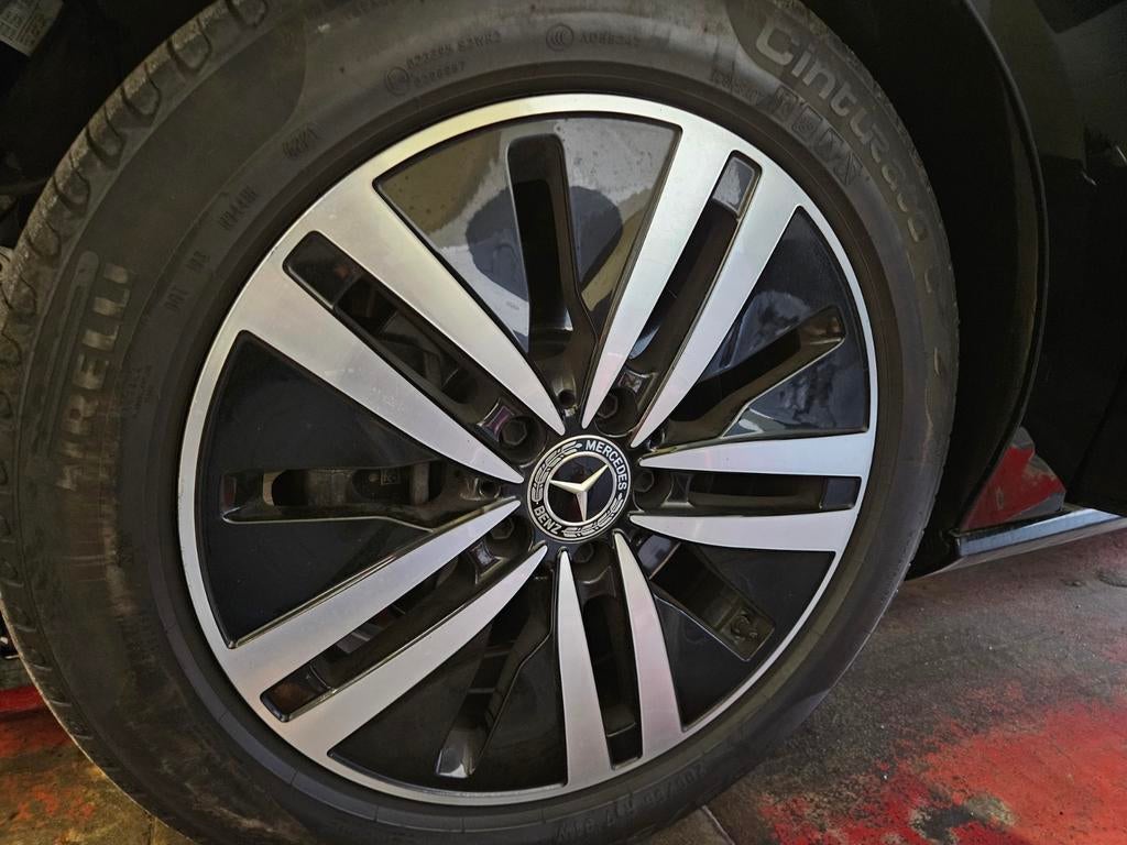 Mercedes A W177 B W247 CLA X118 velgen 17 inch A1774010200, Ophalen, 17 inch, Velg(en)