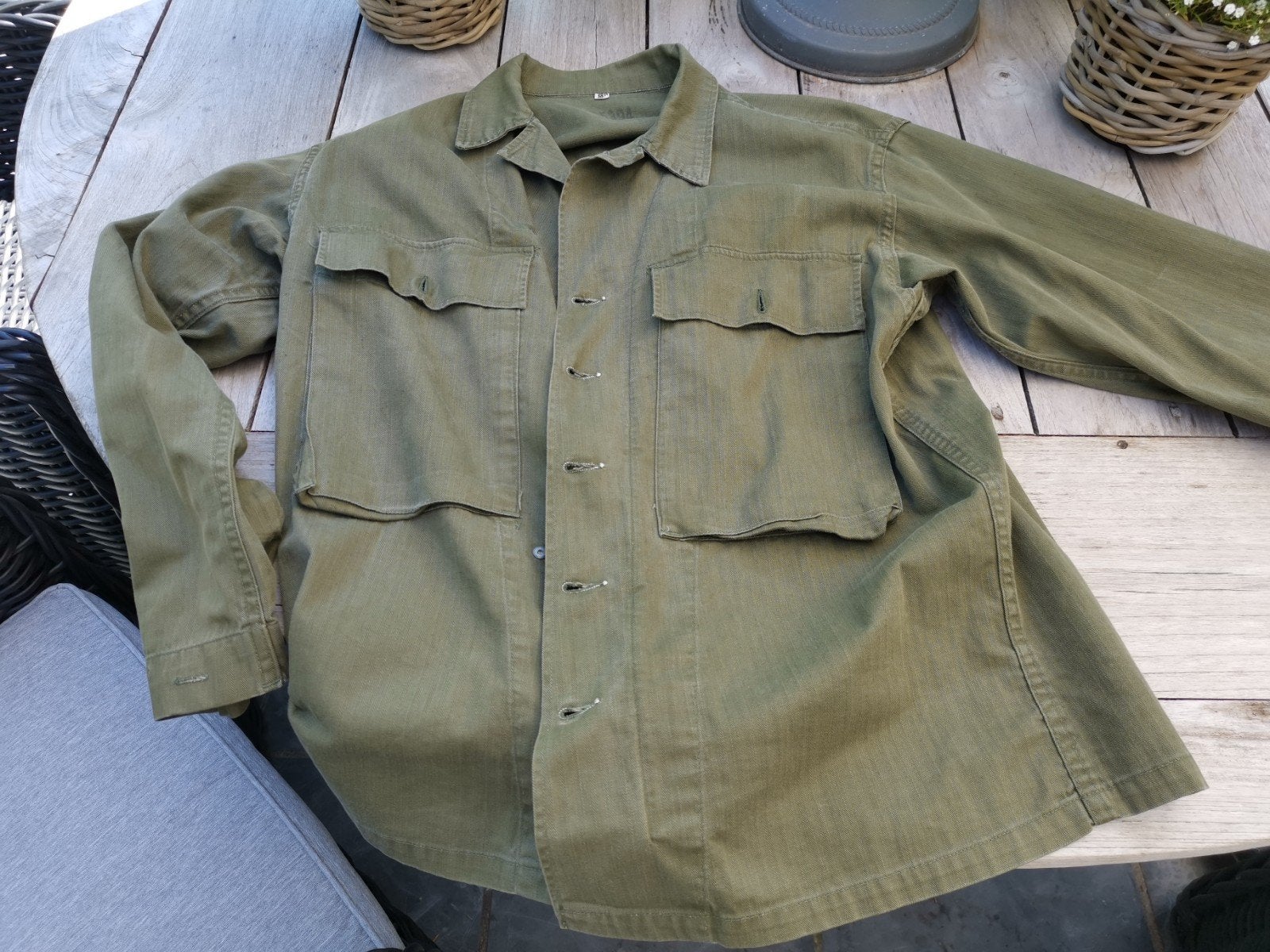 Veste hbt, Collections