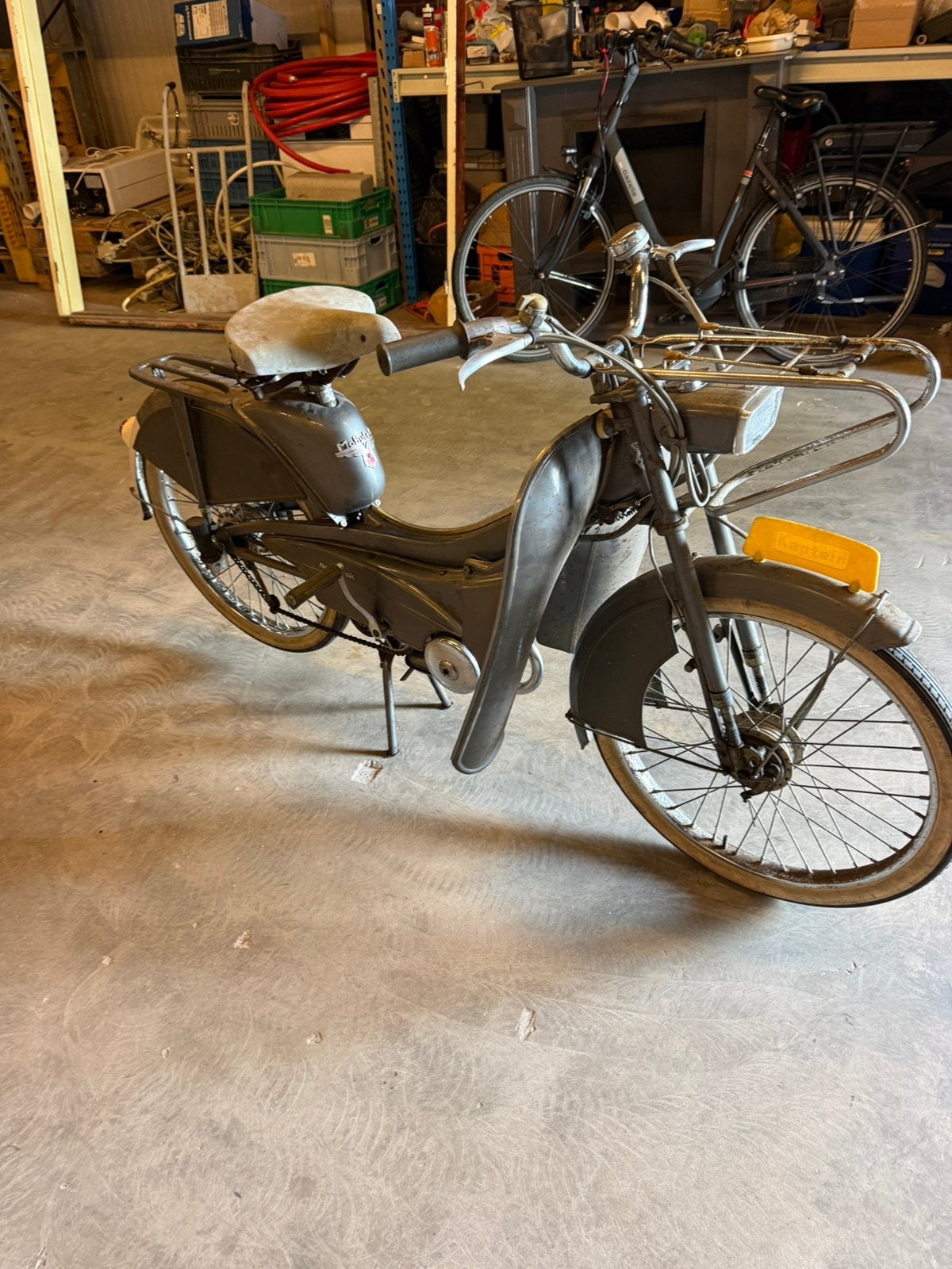 Schuurfonds  Mobylette kaptein. Rijdt super goed, Vélos & Vélomoteurs, Cyclomoteurs | Oldtimers & Ancêtres, Autres marques, 49 cm³