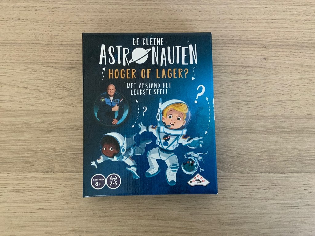 Spel: de kleine astronauten hoger of lager, +8j, 2-5spelers, Ophalen, Zo goed als nieuw