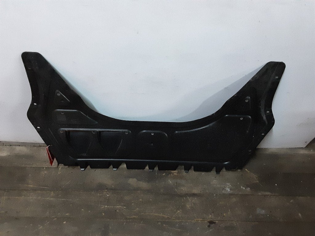 CACHE SOUS MOTEUR Volkswagen Golf V (1K1) (1K0825237), Volkswagen, Mevr. I. Hauben, Utilisé, Rue de l'Espoir 34 34
4030  GRIVEGNÉE, BE