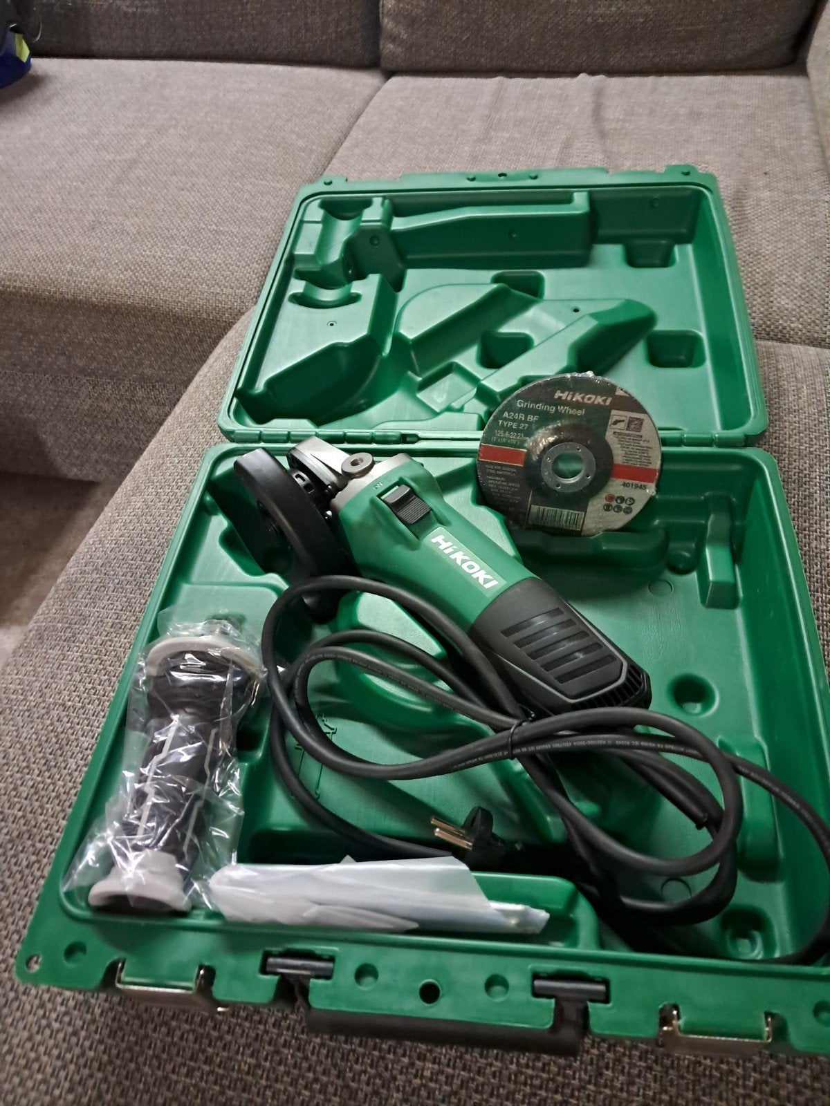 HIKOKI Slijpmachine NIEUW, Ophalen, Nieuw, 1000 watt of meer, Haakse handslijpmachine