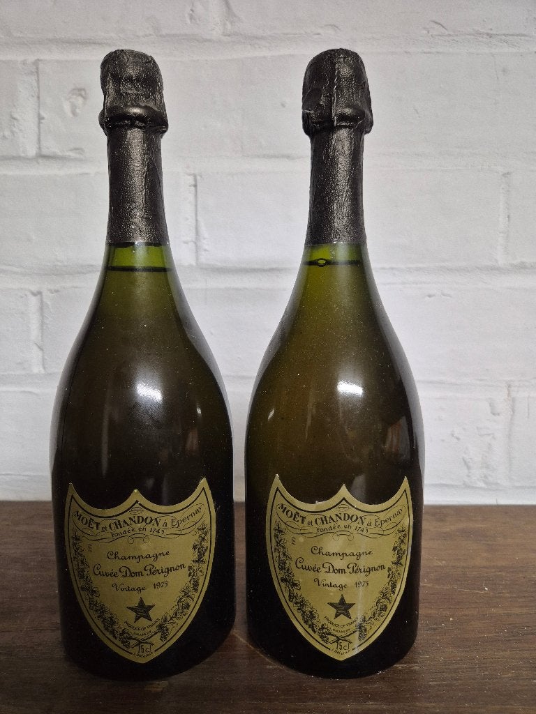 Cathédrale de Pérignon 1975, Pleine, Comme neuf, Champagne, Enlèvement