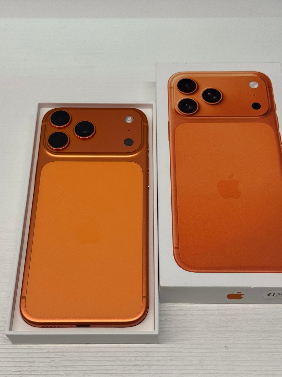 IPHONE 17 PRO MAX 256GB, Télécoms, Téléphonie mobile | Housses, Coques & Façades | Apple iPhone, Comme neuf, iPhone 17, Enlèvement