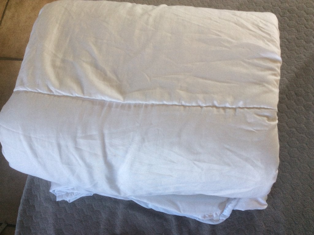 donsdeken 2 p 1m80 op 2m, Huis en Inrichting, Ophalen, Anti-allergisch, Wit, Tweepersoons