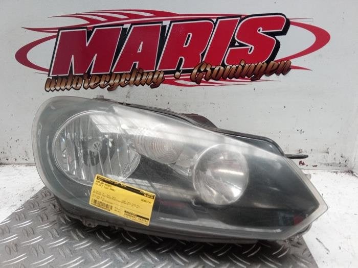 Koplamp rechts van een Volkswagen Golf, Gebruikt, -, Volkswagen, -
