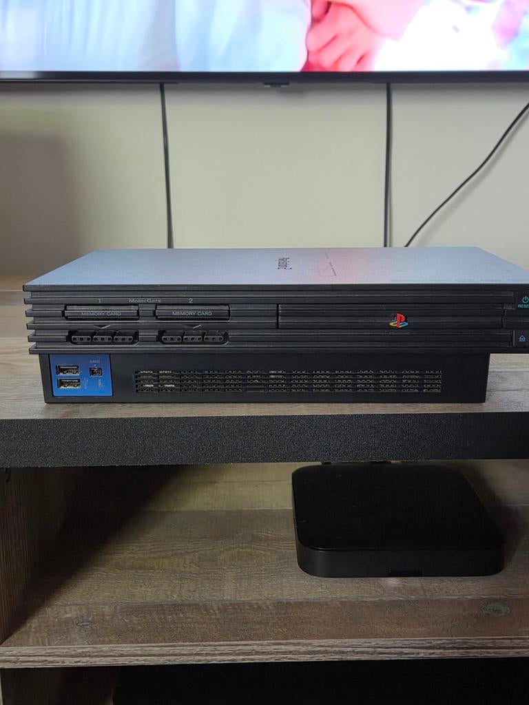 Zeer nette ps2 singstar set met microfoons en games, Games en Spelcomputers, Spelcomputers | Sony PlayStation 2, Ophalen, Gebruikt